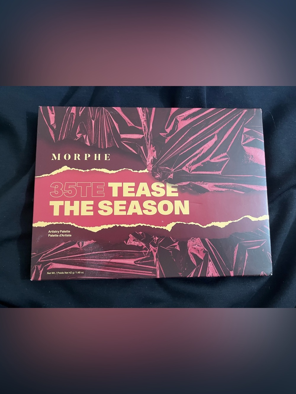 Morphe Tease The Season Eyeshadow Palette - Burgundy & Gold Accents